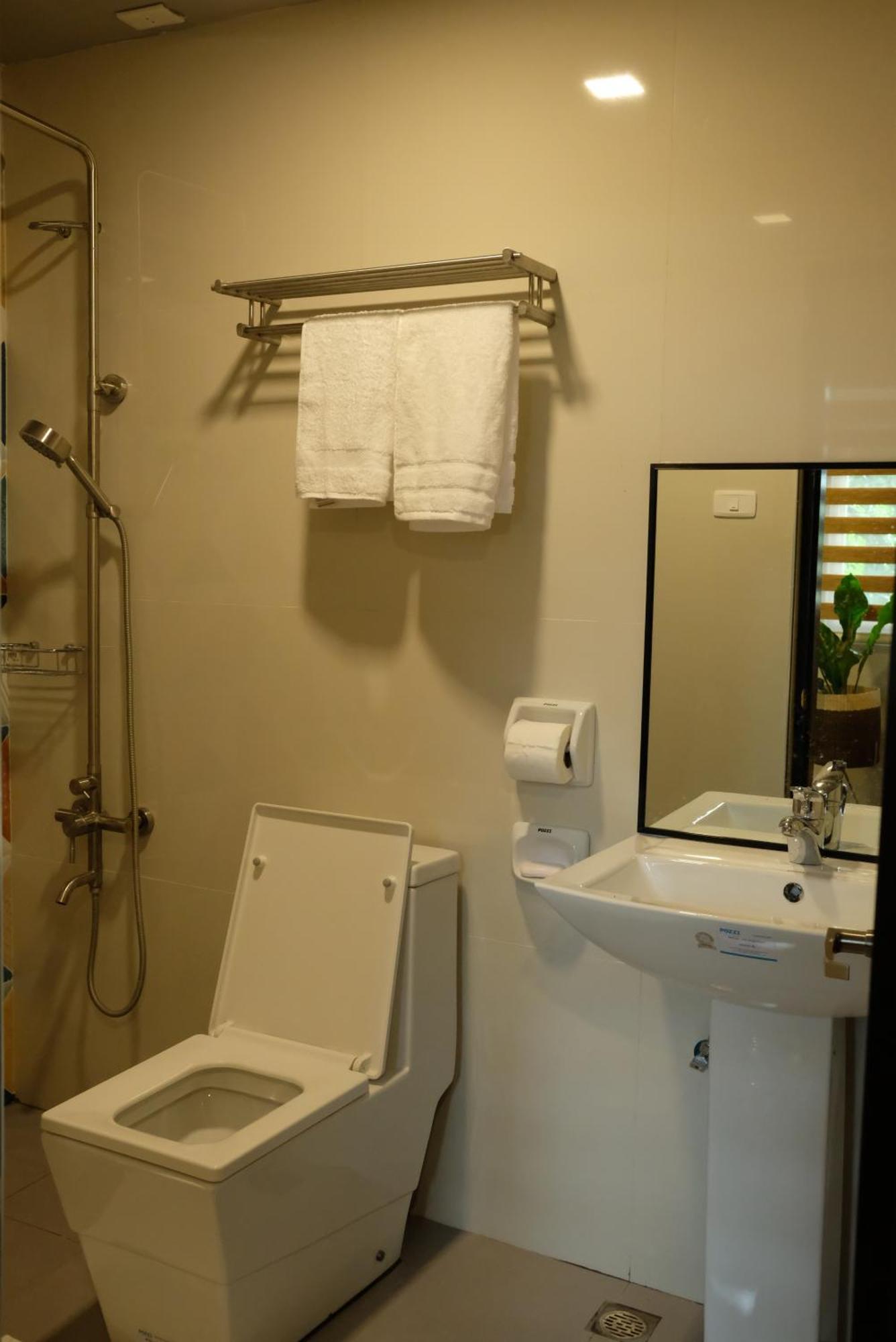 Vieda Hotel Caticlan Εξωτερικό φωτογραφία